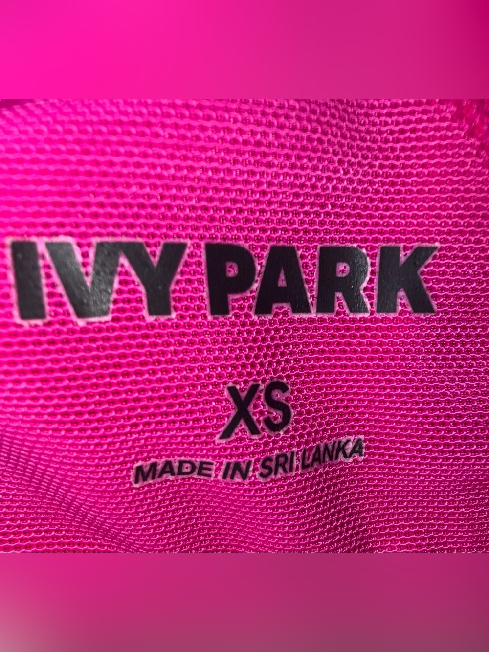 IVY PARK Pink Sports Bra with Grey Logo Band XS - Picture 5 of 9